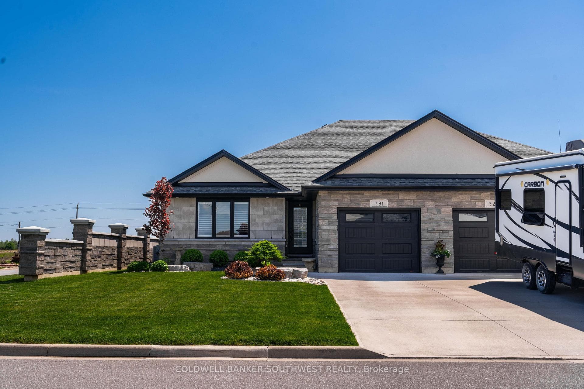 731 Ferdinands Crescent, Sarnia, ON N7W 0B1 - Photo 1