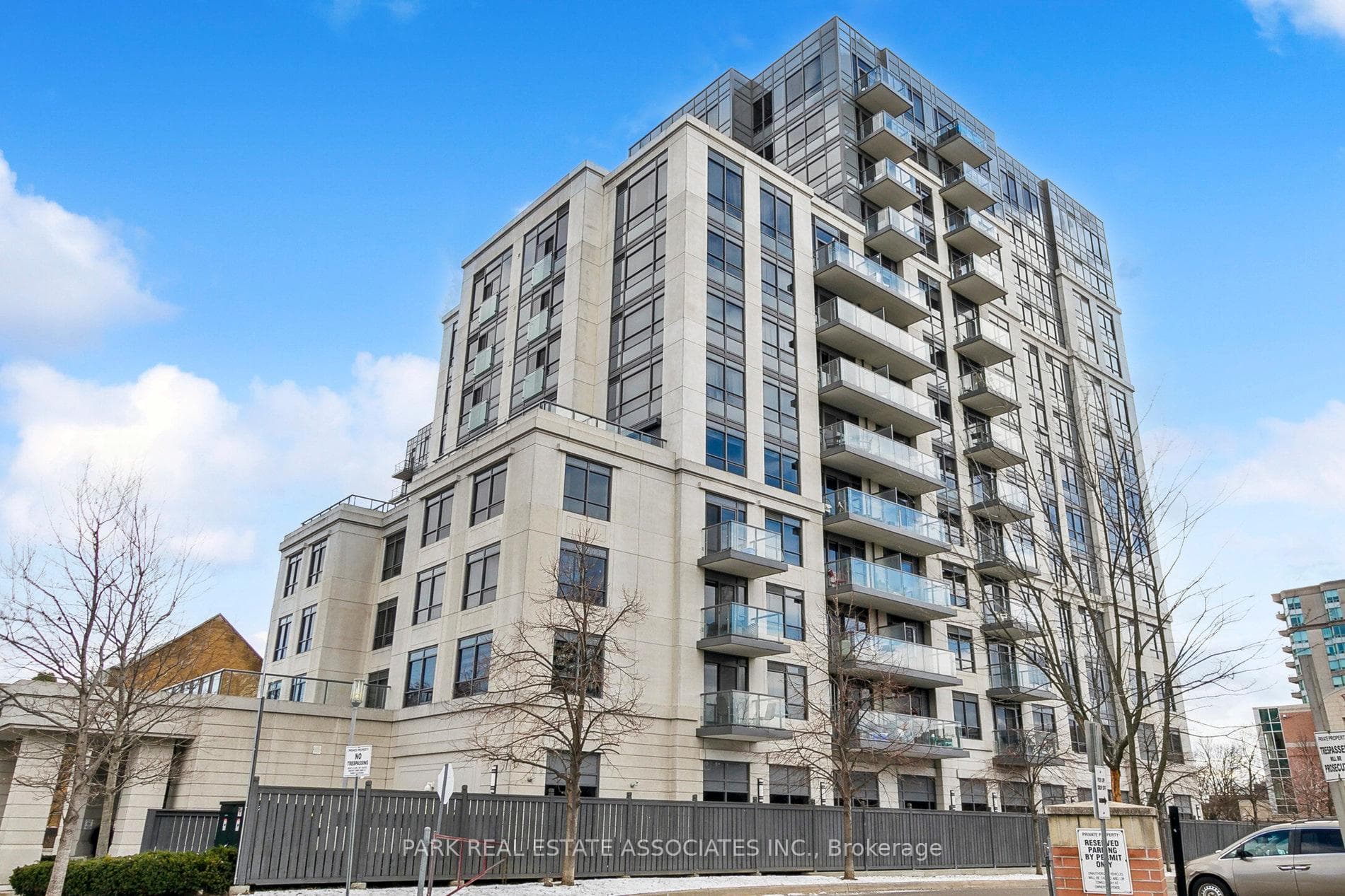 35 Saranac Boulevard Unit 319, Lawrence Park / Bedford Park, ON M6A 2G5 - Photo 1