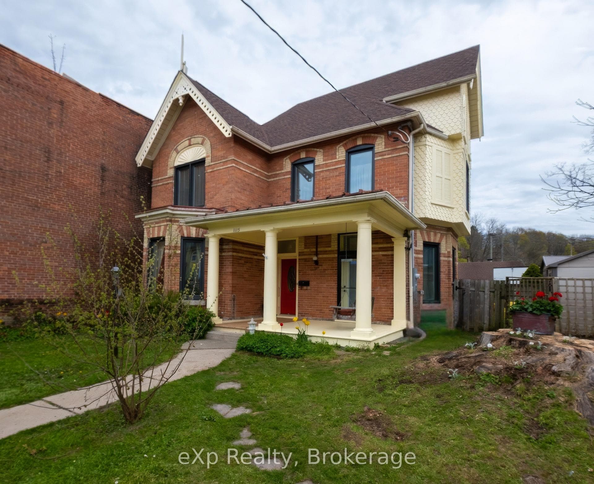 1115 4th Avenue, Owen Sound, ON N4K 2P5 - Photo 1