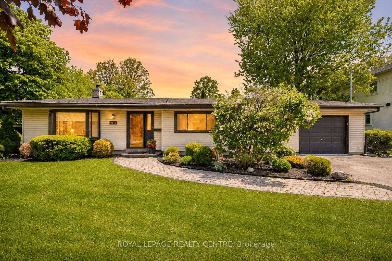 2613 Liruma Road, Mississauga, ON L5K 1Y8 - Photo 1