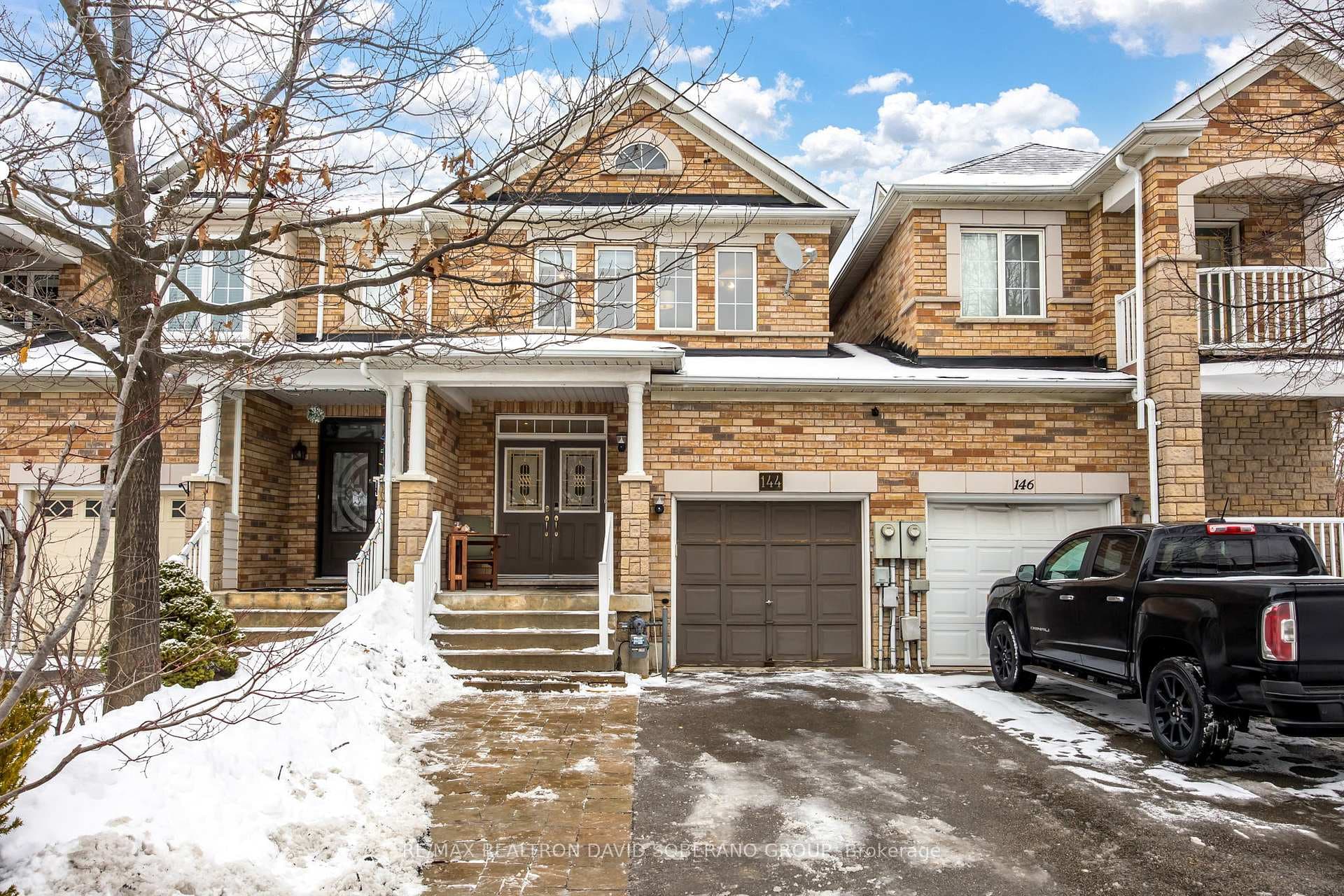 144 Benjamin Hood Crescent, Vaughan