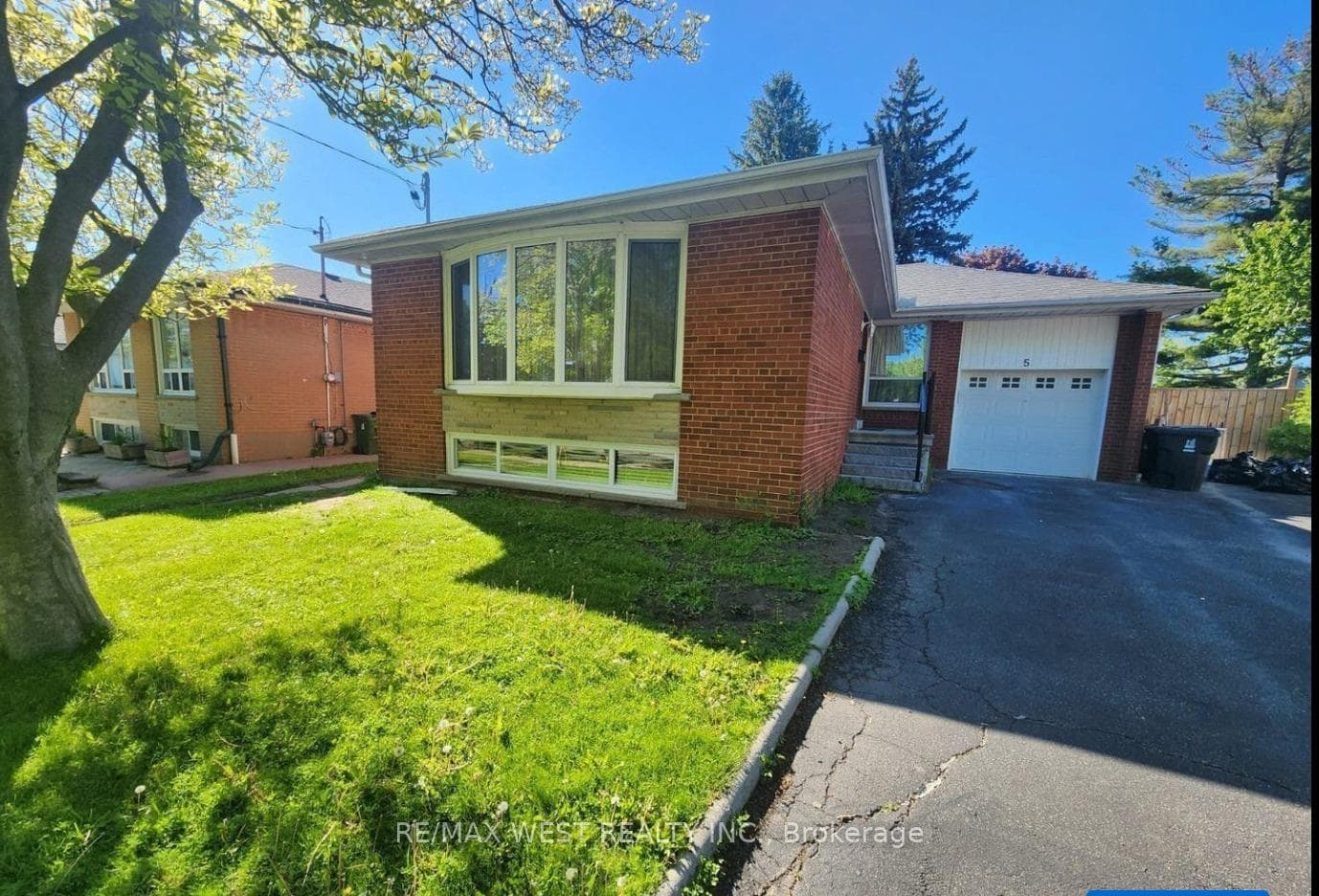 5 Ludgate Drive Unit Basement, Etobicoke (West Mall / Rexdale), ON M9W 2Y2 - Photo 1