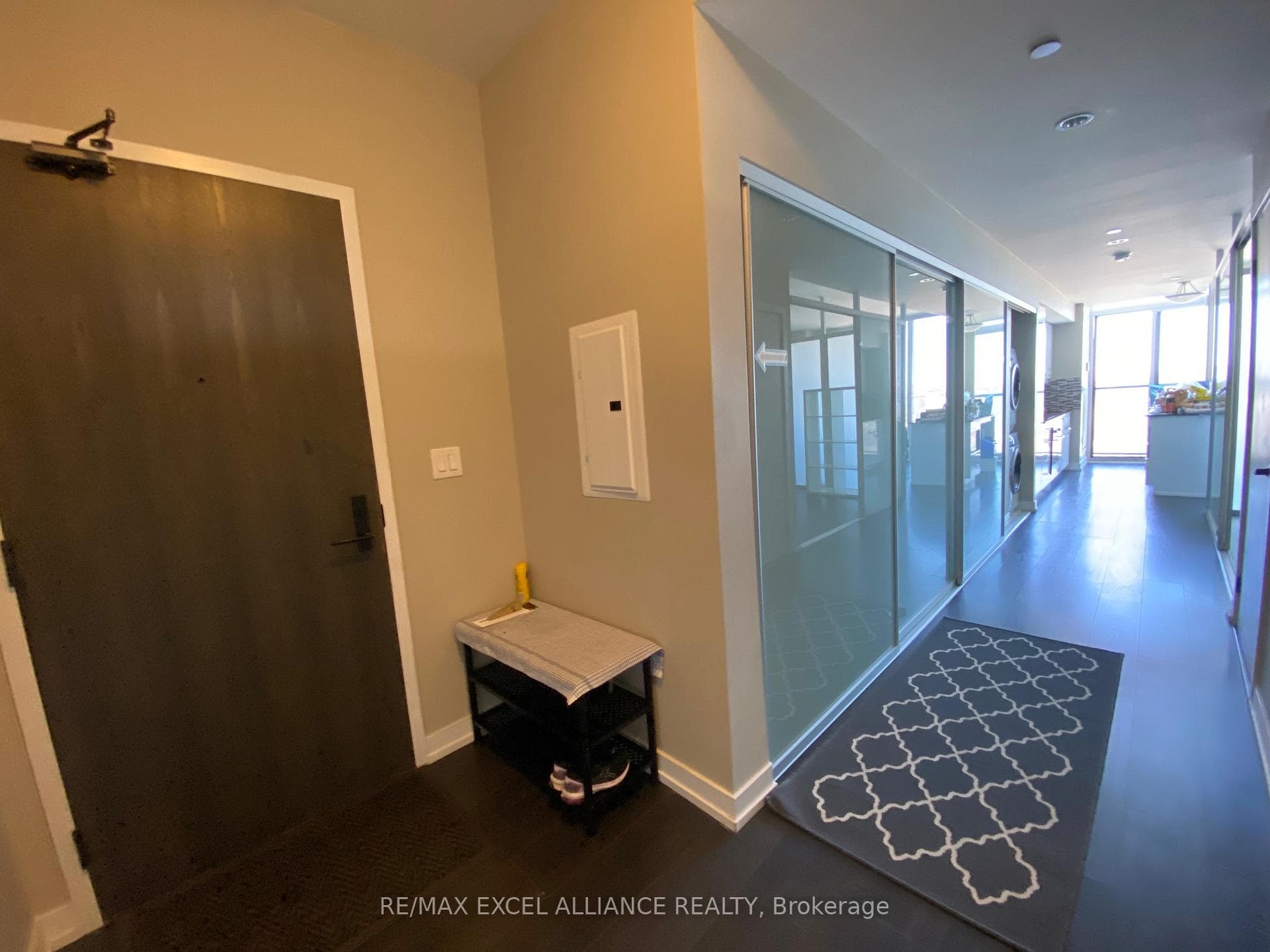 426 University Avenue Unit 2501, Downtown Toronto / Waterfront, ON M5G 1S9 - Photo 1