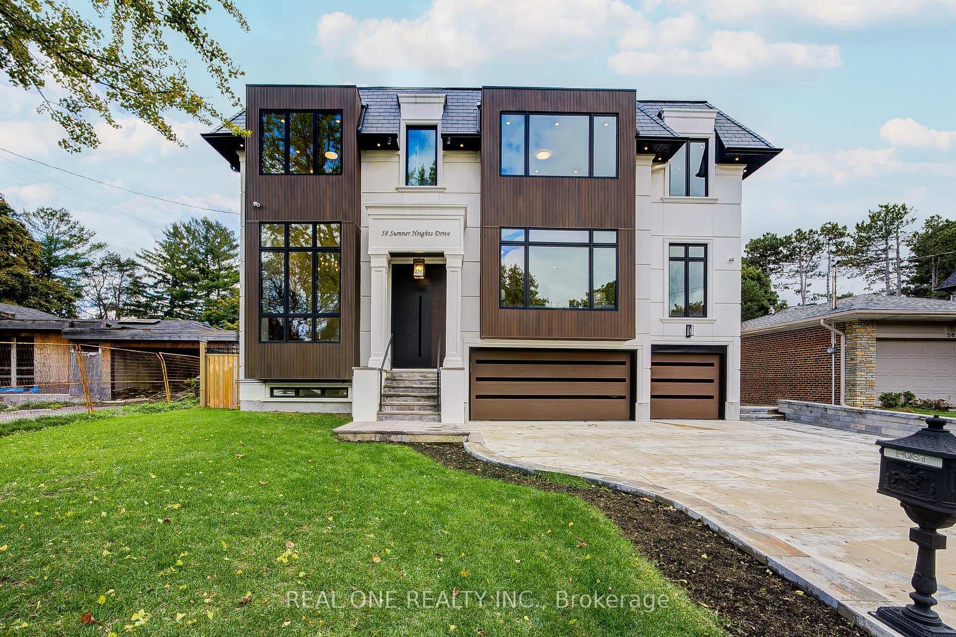 58 Sumner Heights Drive, Hillcrest Village / Bayview Village, ON M2K 1Y4 - Photo 1