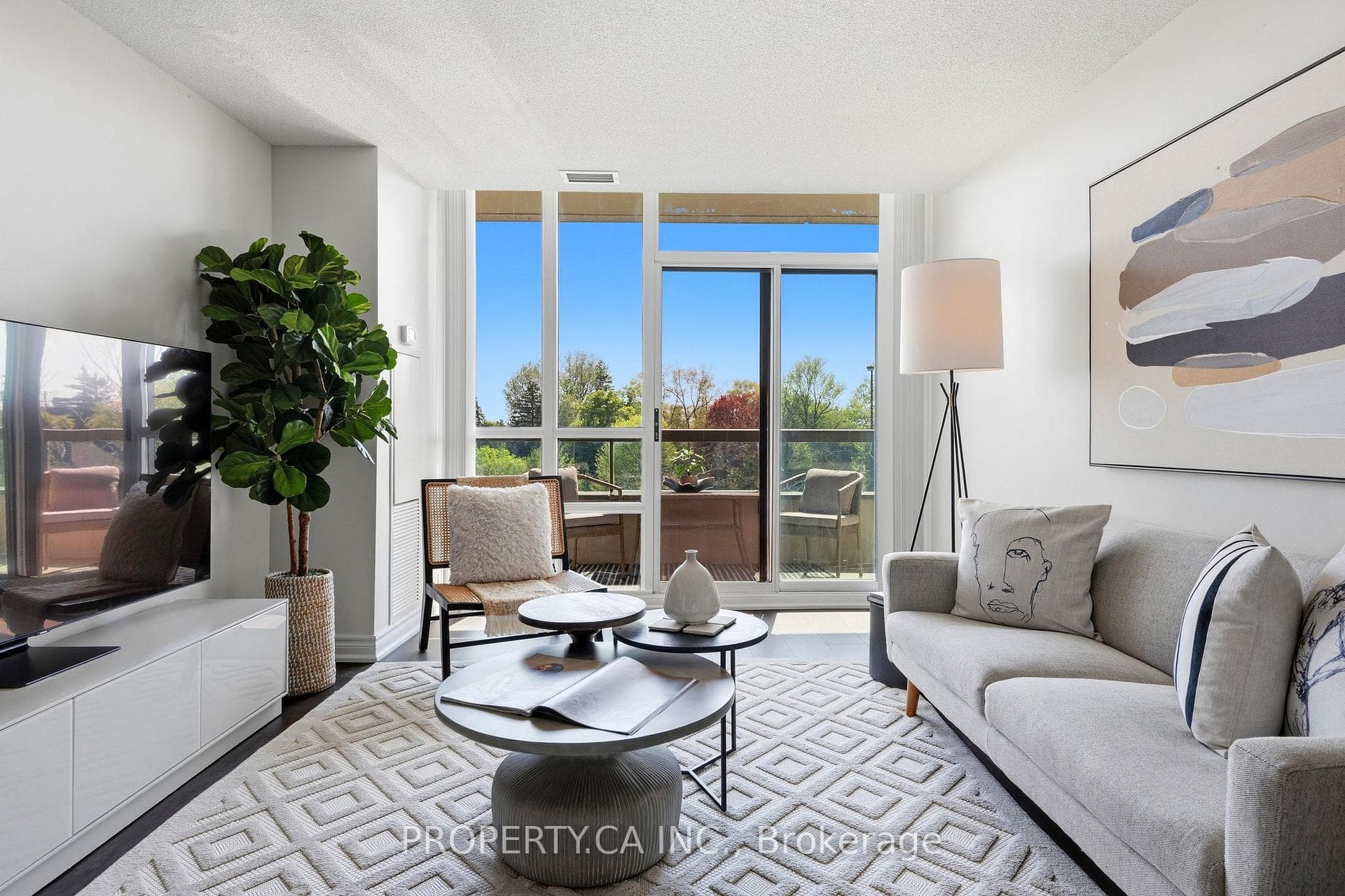 509 Beecroft Road Unit 307, Thornhill / Willowdale, ON M2N 0A3 - Photo 1