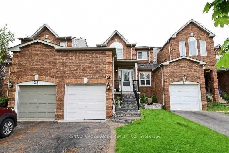 25 Fry Crescent, Clarington, ON L1C 4Y2 - Photo 1