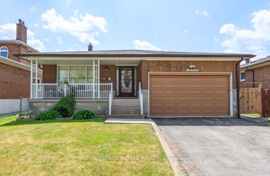 17 Altair Avenue, Scarborough Village / Eglinton East, ON M1W 2R1 - Photo 1