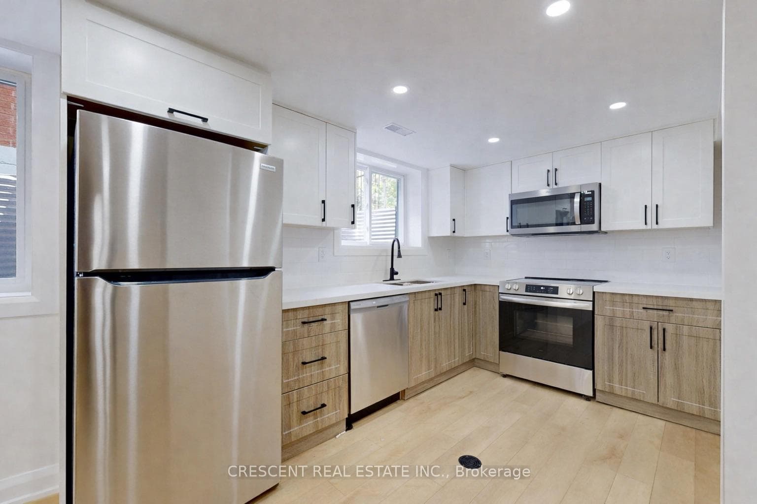 59 Elkwood Court Unit LOWER, Hamilton, ON L9C 2T5 - Photo 1