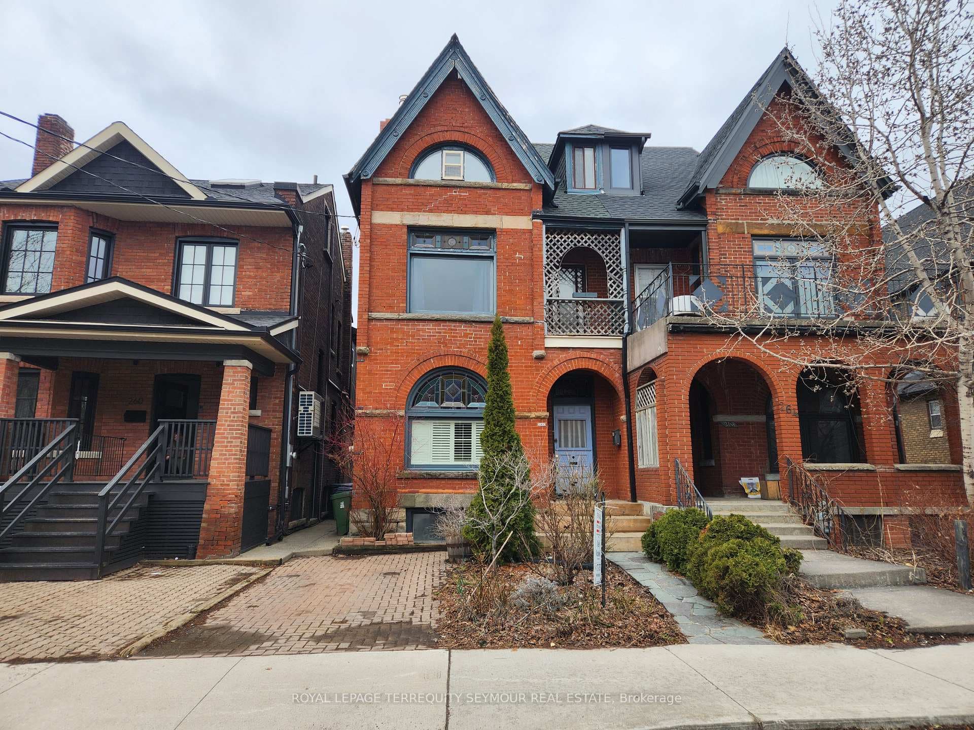 262 Concord Avenue, Downtown Toronto / Waterfront, ON M6H 2P5 - Photo 1