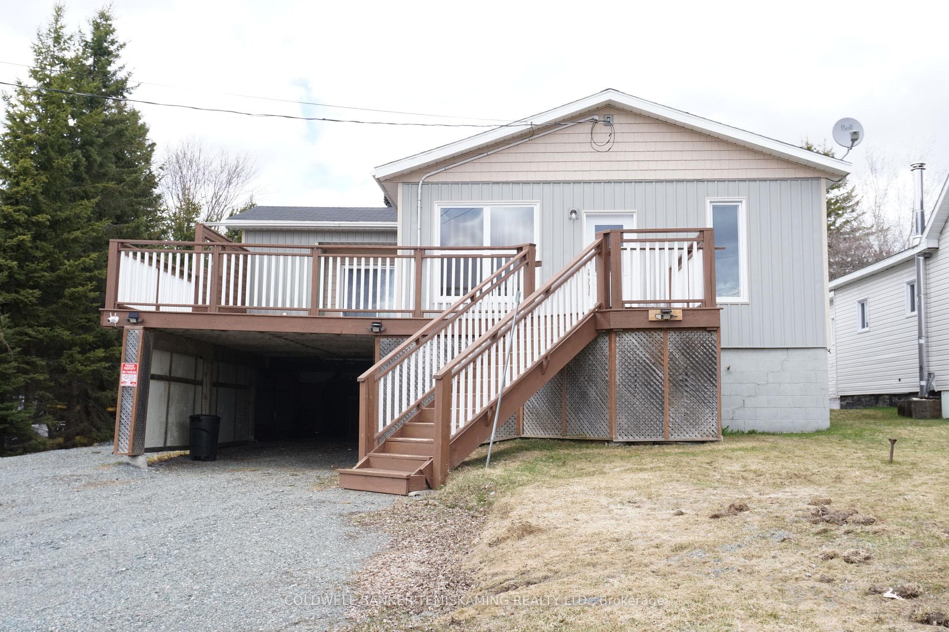 6 FIFTH Avenue, Kirkland Lake