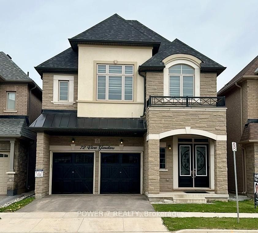 72 Viva Gardens, Oakville