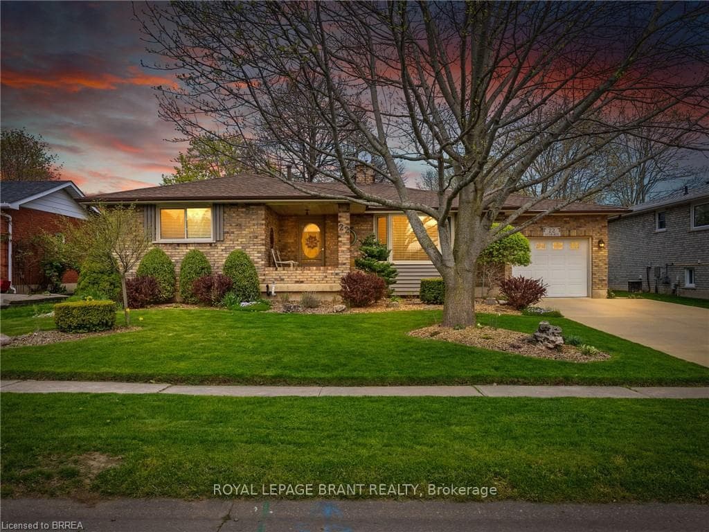 22 Victor Boulevard, Brant