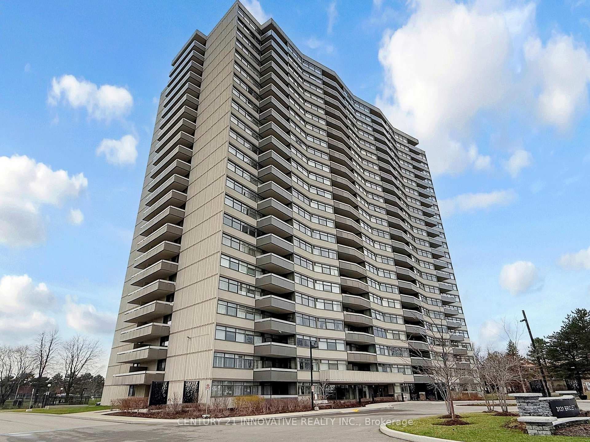 3131 Bridletowne Circle Unit 1702, Scarborough Village / Eglinton East, ON M1W 2S9 - Photo 1