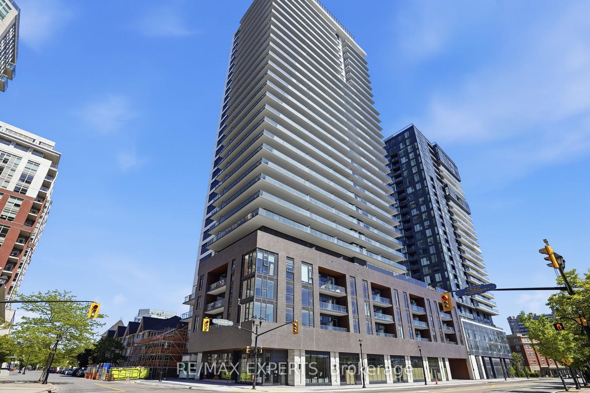 2075 Lakeshore Road Unit 2104, Burlington, ON L7R 0H3 - Photo 1