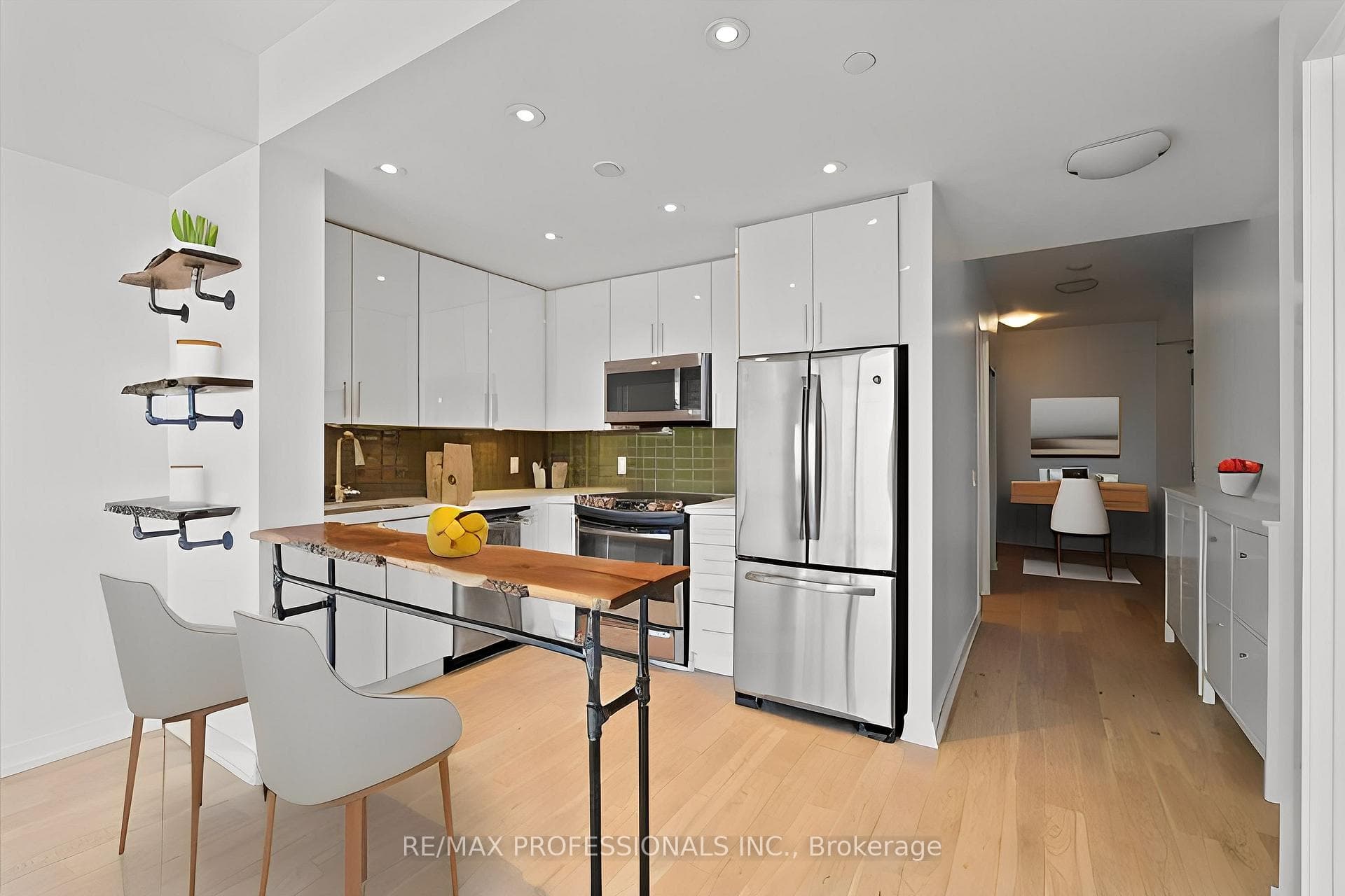 2212 Lake Shore Boulevard Unit 4509, Liberty Village / Parkdale / South Parkdale, ON M8V 0C2 - Photo 1