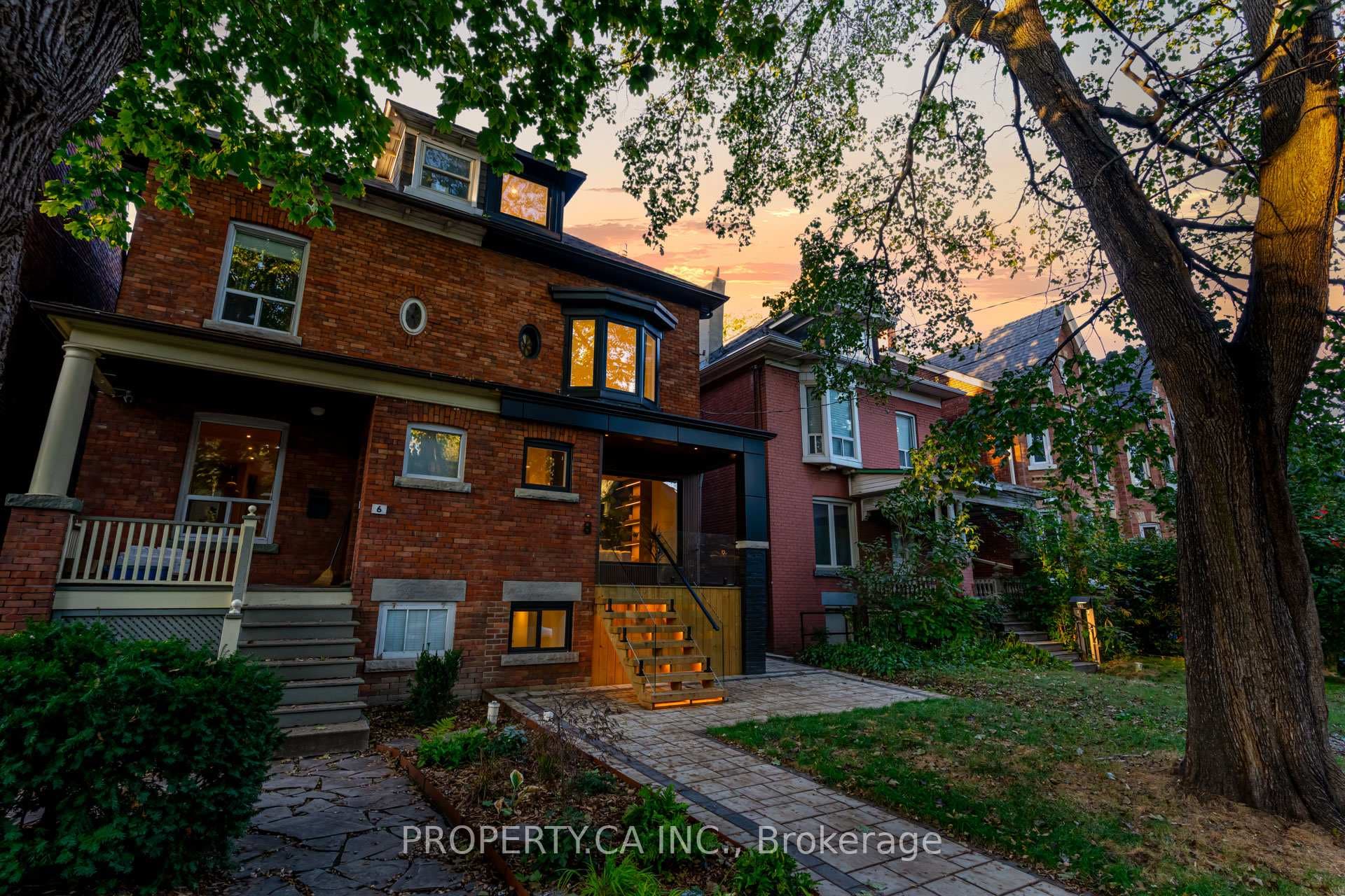 8 First Avenue Unit Lower, Riverdale / Leslieville, ON M4M 1W8 - Photo 1