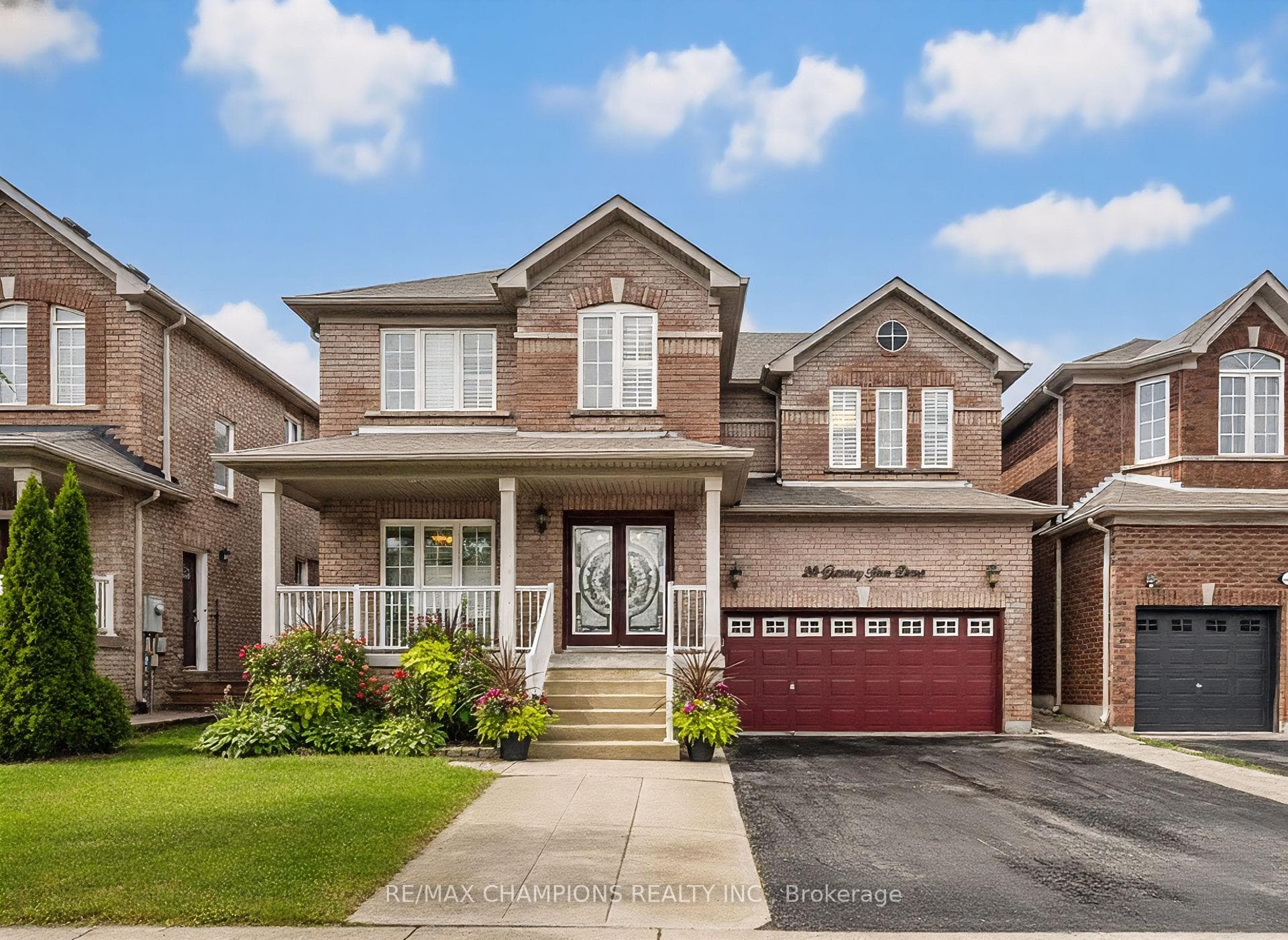 28 Blazing Star Drive, Brampton, ON L6R 3E7 - Photo 1