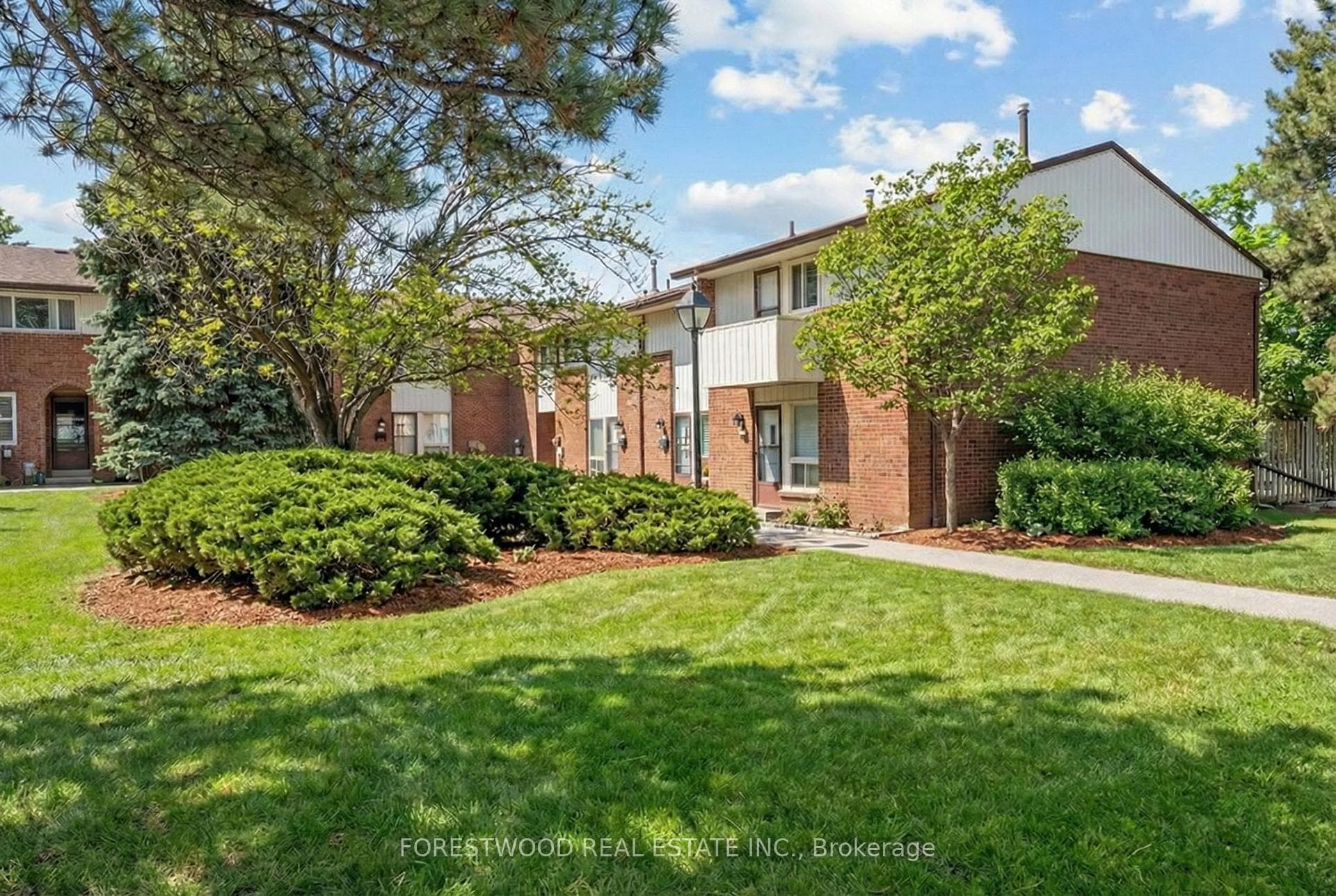 3665 Flamewood Drive Unit 50, Mississauga, ON L4Y 3P5 - Photo 1
