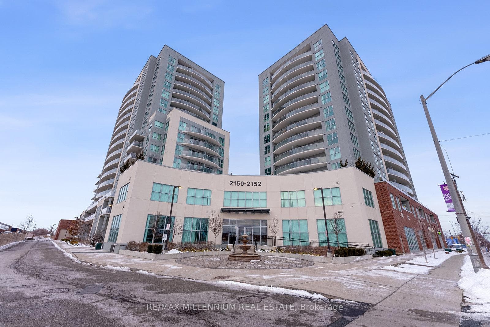 2150 Lawrence Avenue Unit 1609, Dorset Park / Kennedy Park, ON M1R 3A7 - Photo 1