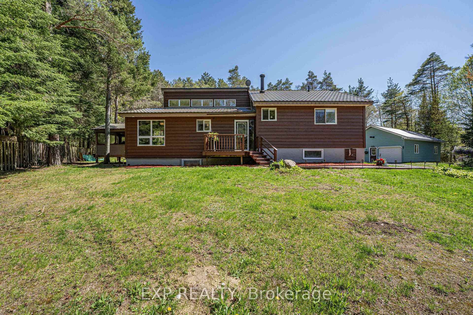 1138 Skeleton Lake 2 Road, Muskoka Lakes