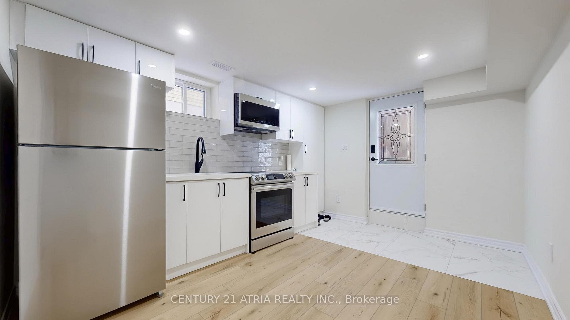 57 Saddle Ridge Drive Unit Lower A, Don Mills / Parkwoods / Victoria Village, ON M4A 1Z6 - Photo 1