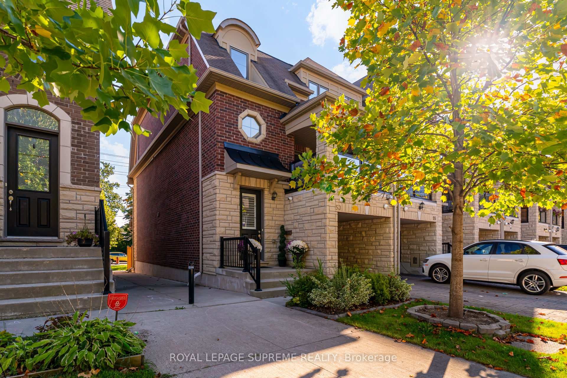 53 Dryden Way, Etobicoke (Kingsview Village / Humber Heights), ON M9R 0B2 - Photo 1