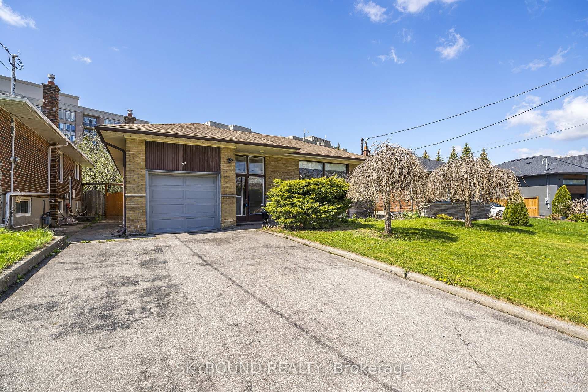 44 Tinder Crescent, Don Mills / Parkwoods / Victoria Village, ON M4A 1L3 - Photo 1