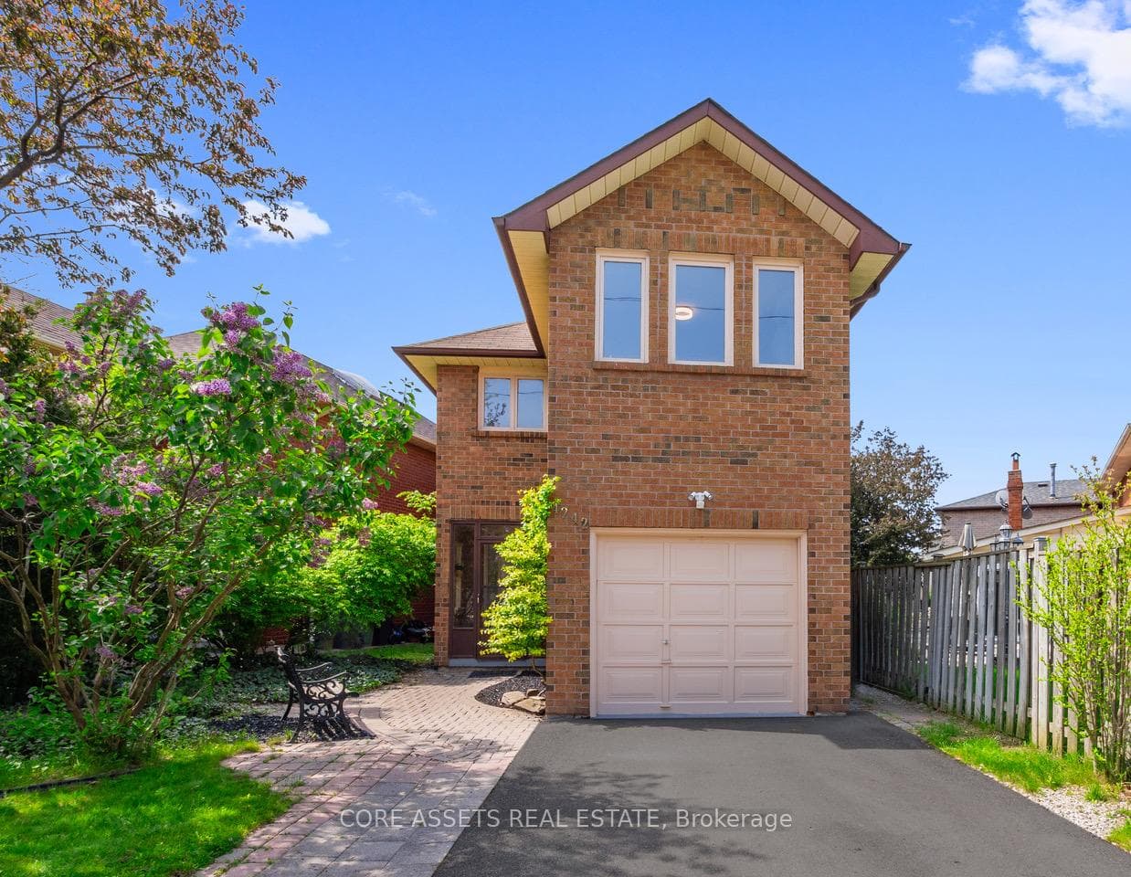 4242 Perivale Road, Mississauga