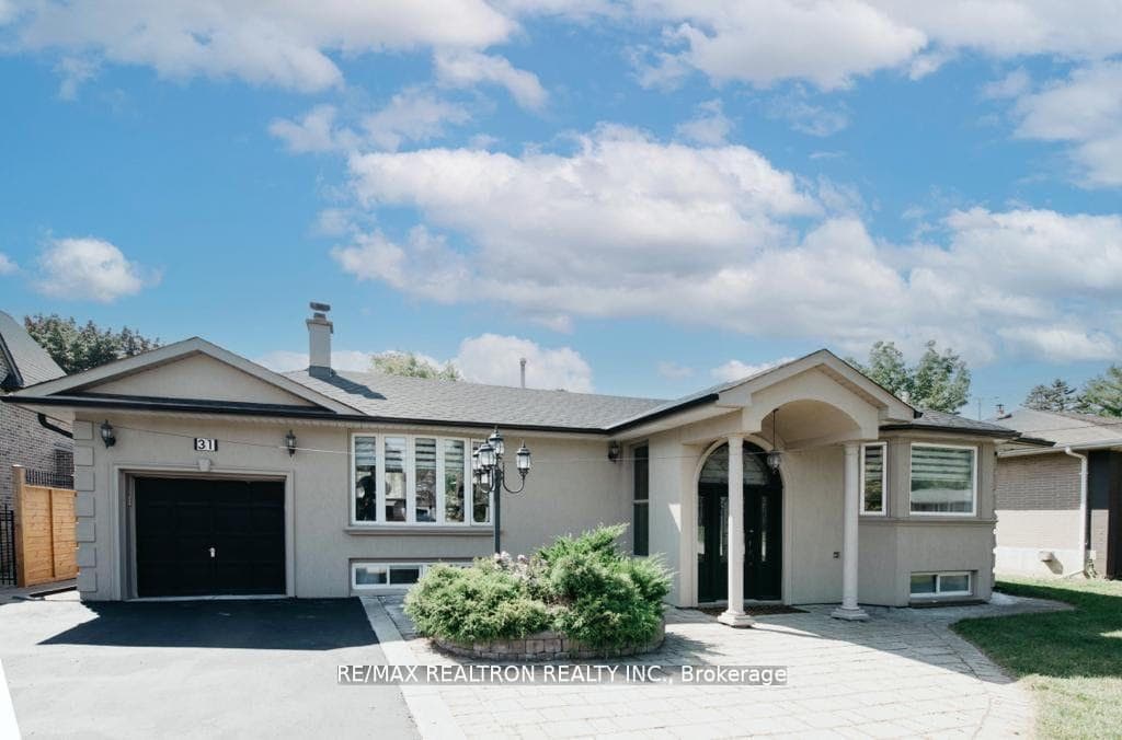 31 Goodman ( Main Floor) Crescent, Vaughan