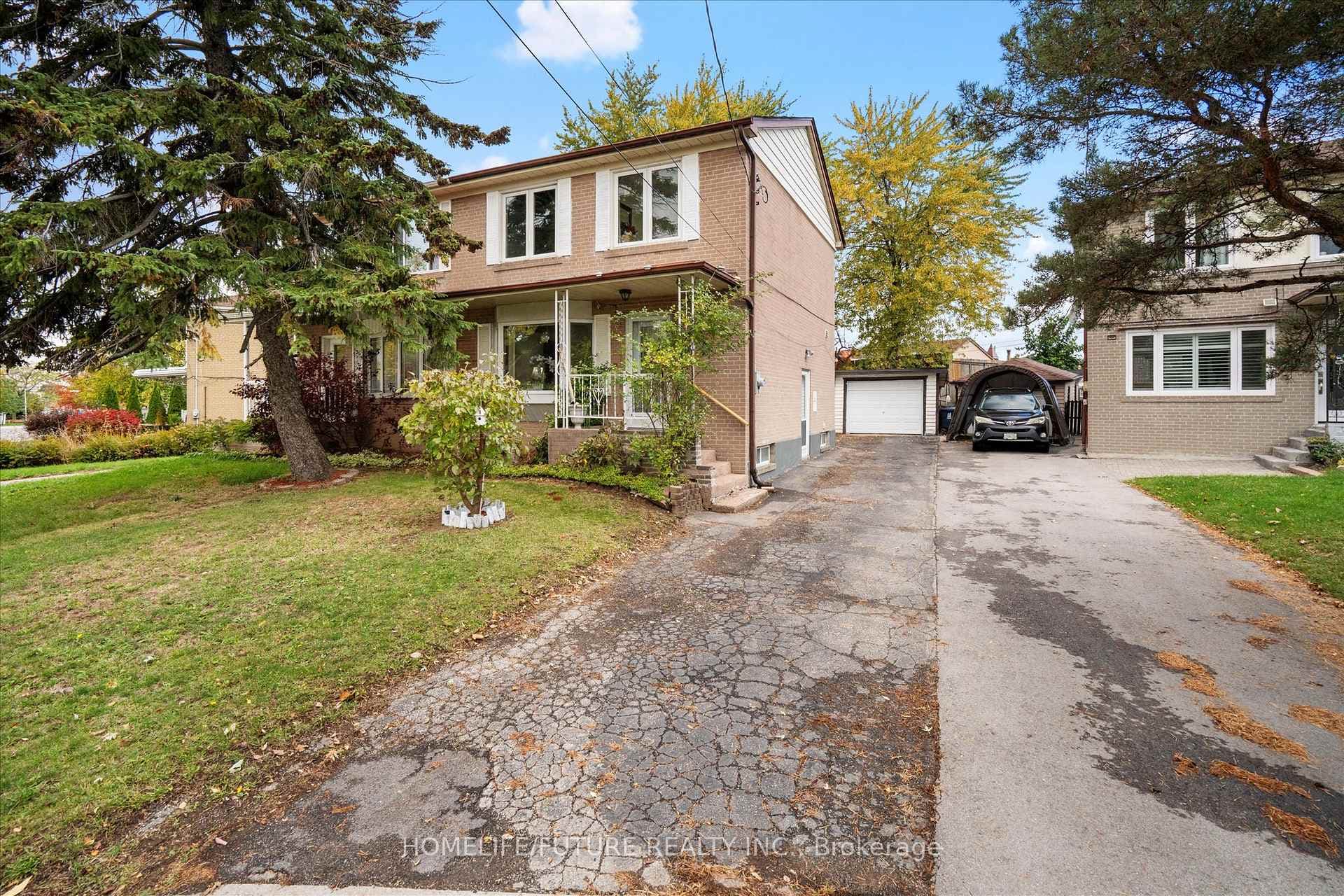 12 Ellendale Drive, Dorset Park / Kennedy Park, ON M1P 1N2 - Photo 1