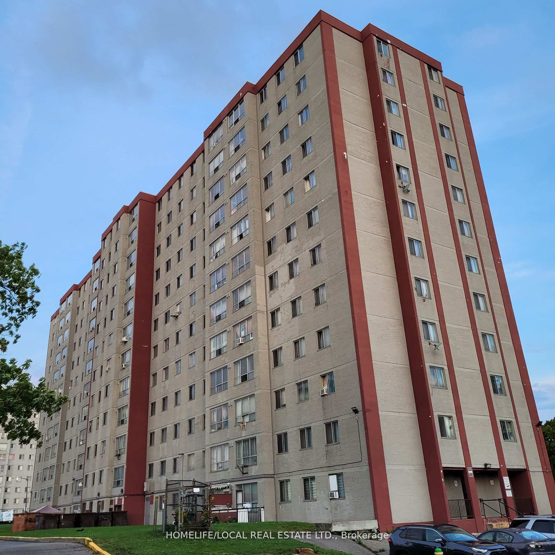 50 Lotherton Pathway Unit 1211, York / Weston, ON M6B 2G7 - Photo 1