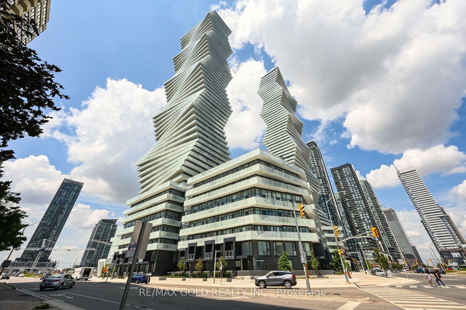 3883 Quartz Road Unit 2213, Mississauga, ON L5B 0M4 - Photo 1