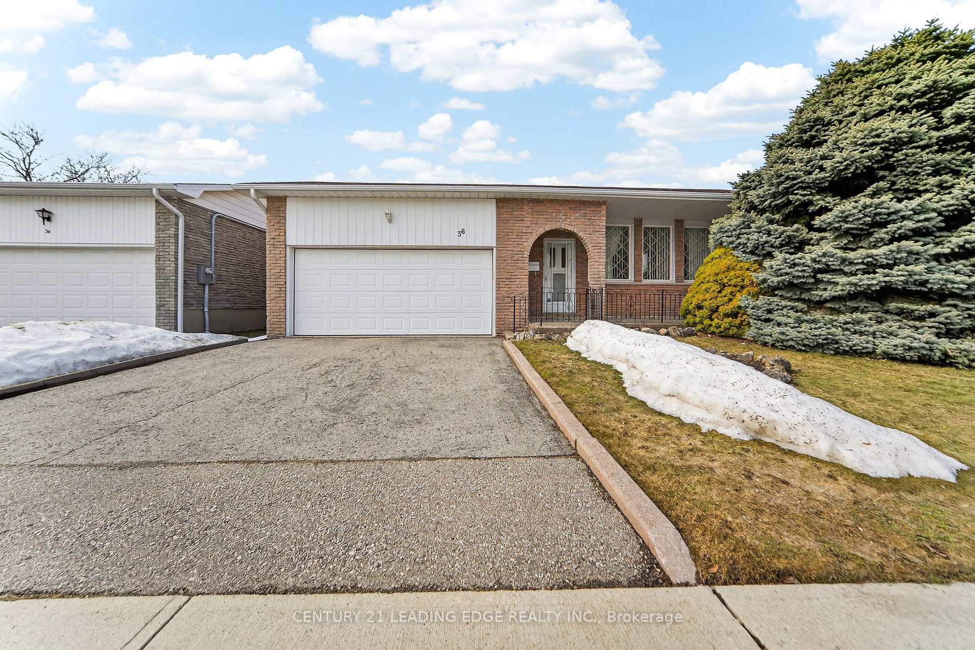 36 Lawnmere Crescent, Agincourt / Milliken, ON M1S 2T3 - Photo 1
