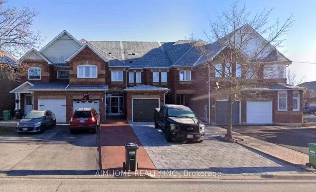 6905 Glory Court, Mississauga, ON L5N 7E1 - Photo 1