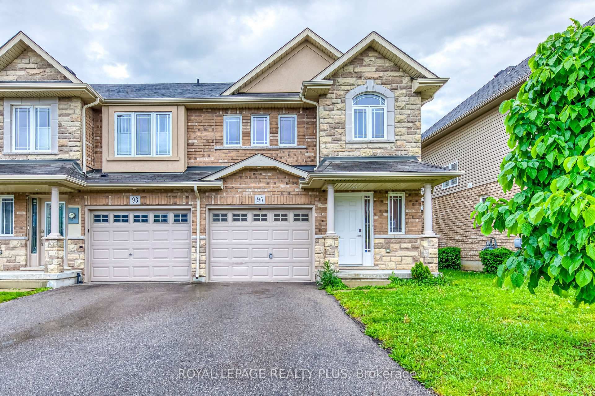 95 Charleswood Crescent, Hamilton, ON L0R 1P0 - Photo 1
