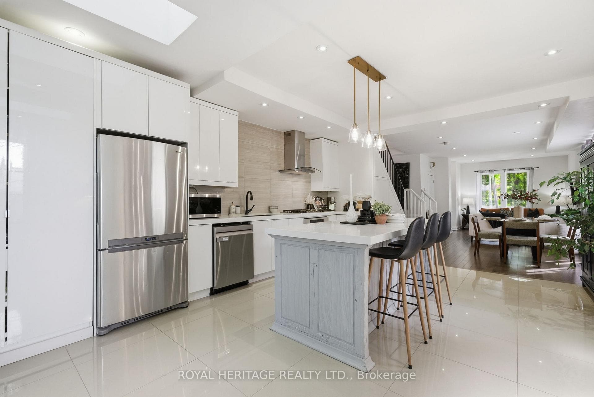 268 Hiawatha Road, Toronto E01
