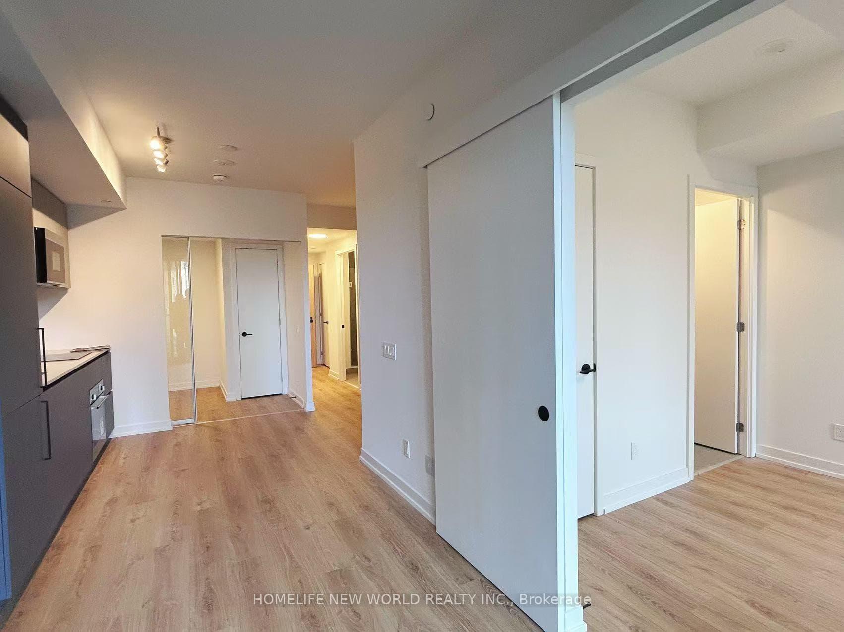 35 Parliament Street Unit 329, Regent Park / Cabbagetown / St. James Town, ON M5A 0Z5 - Photo 1