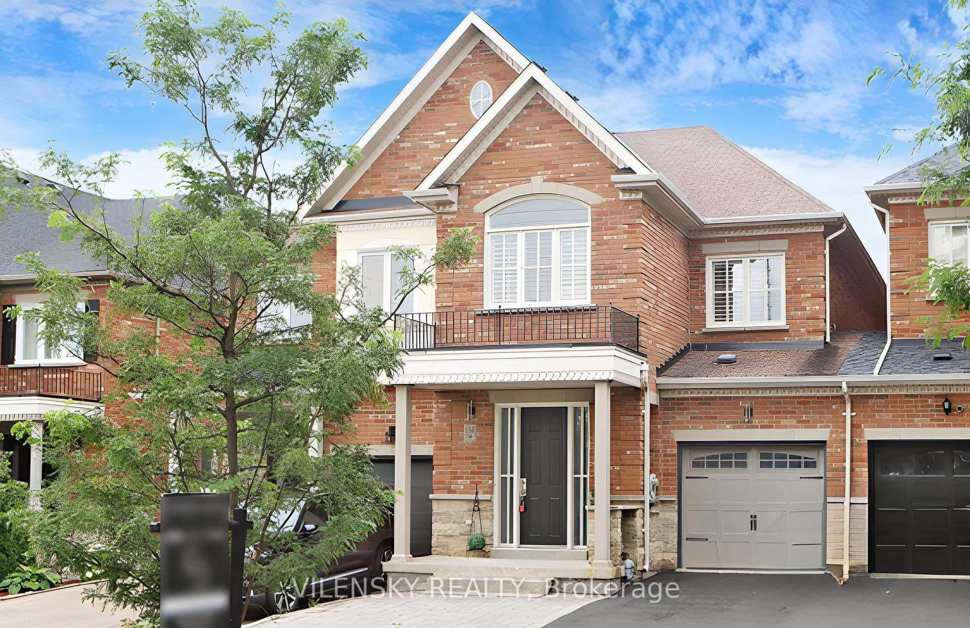 134 Southvale Drive, Vaughan