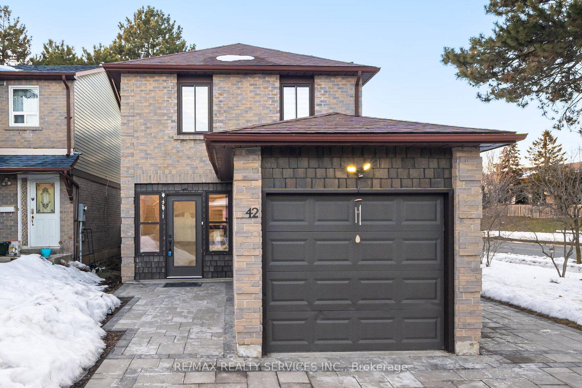 42 Frontier Pt Way, Scarborough (Morningside / West Hill), ON M1B 4G4 - Photo 1