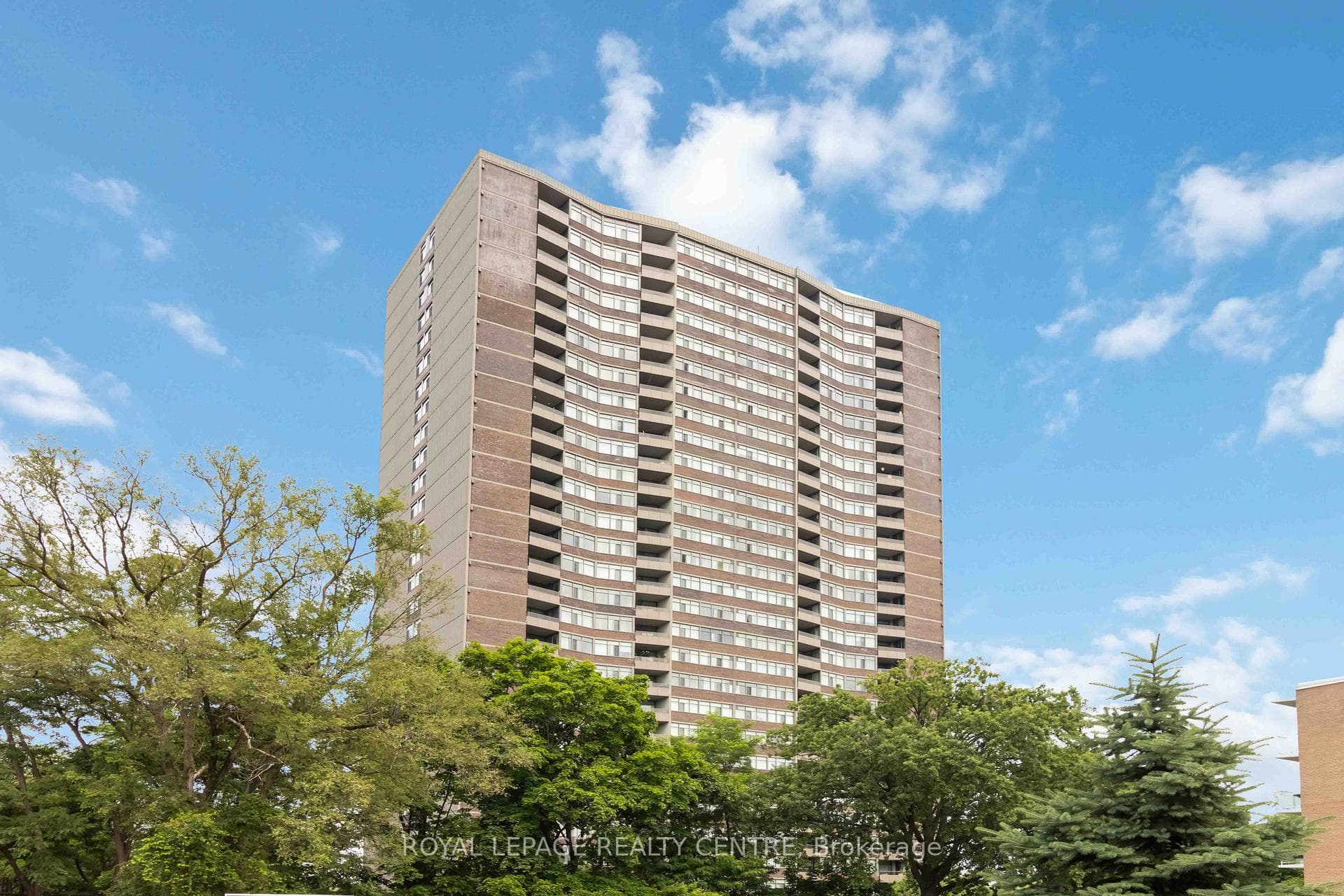 3100 Kirwin Avenue Unit 1808, Mississauga, ON L5A 3S6 - Photo 1