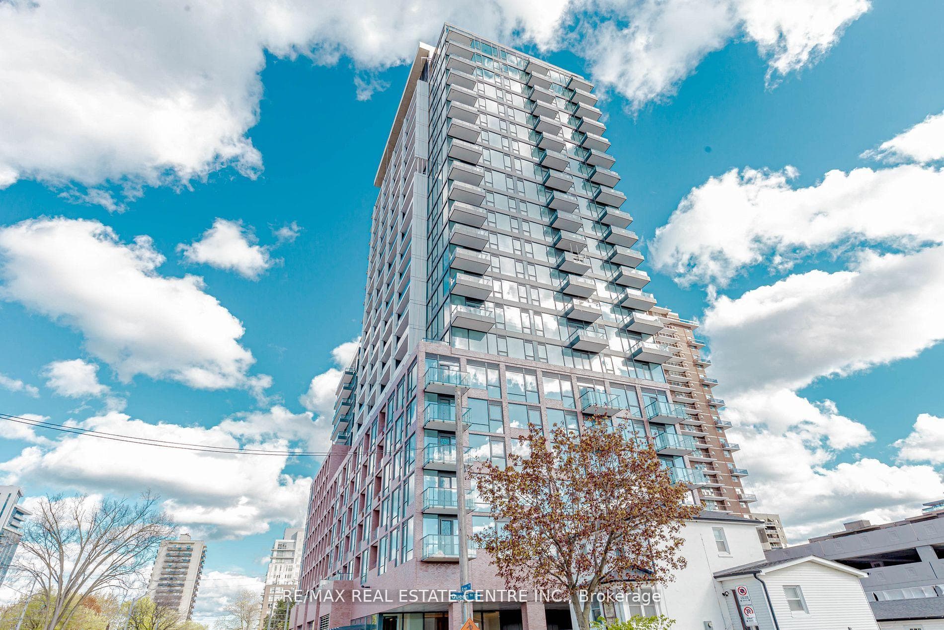 28 Ann Street Unit 616, Mississauga, ON L5G 3G1 - Photo 1