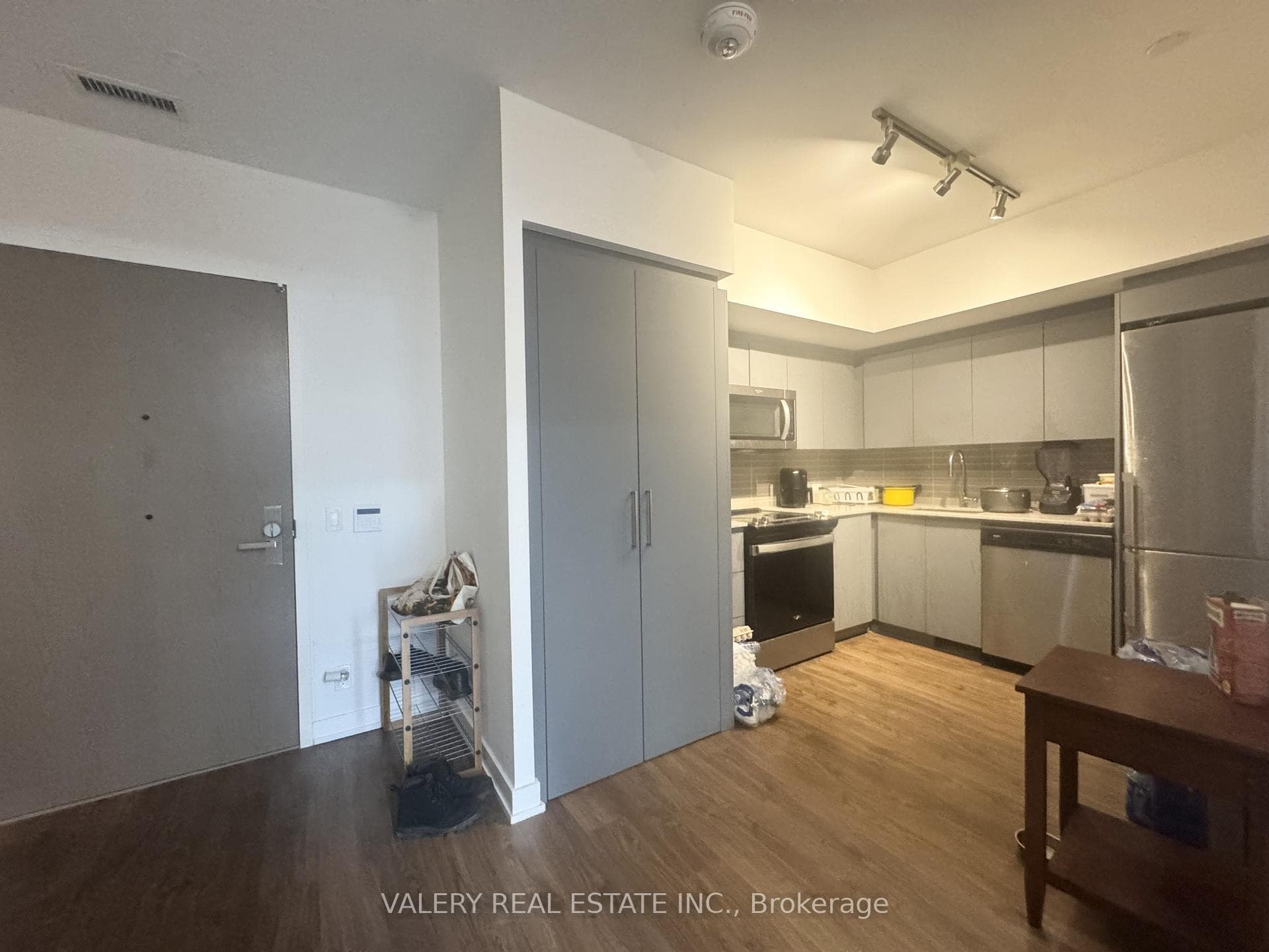 30 Tretti Way Unit 1023, North York (Bathurst Manor / Clanton Park), ON M3H 0E3 - Photo 1