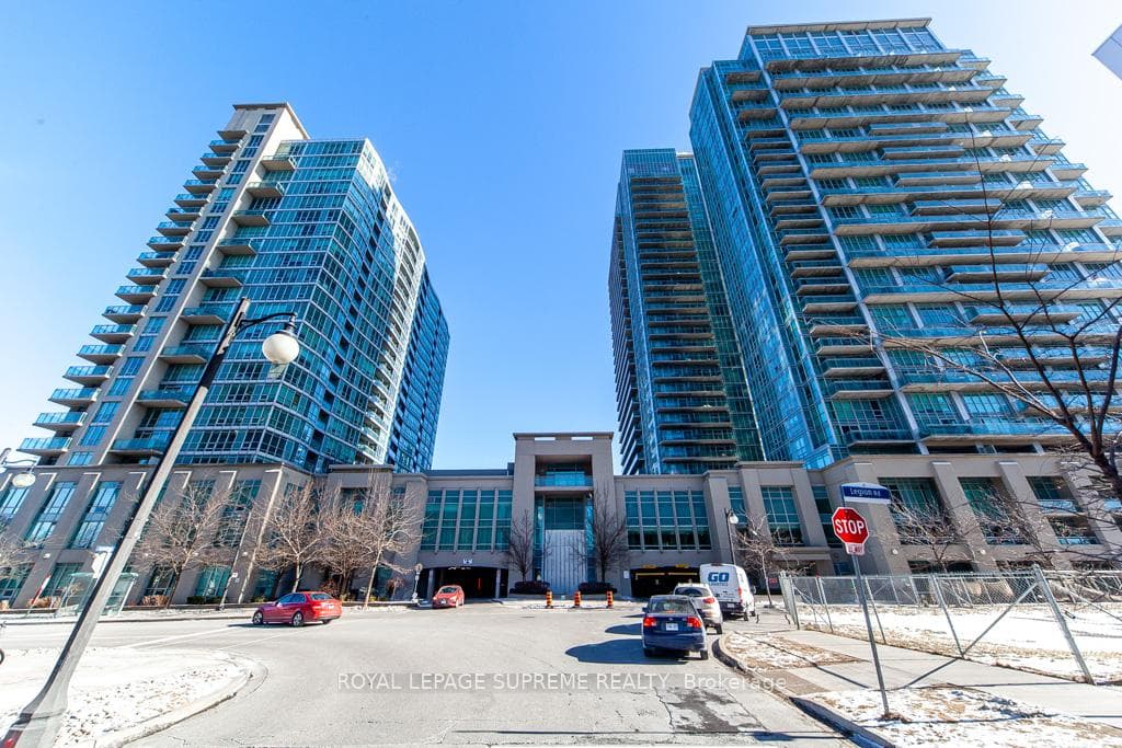 185 Legion Road Unit 803, Liberty Village / Parkdale / South Parkdale, ON M8Y 0A1 - Photo 1