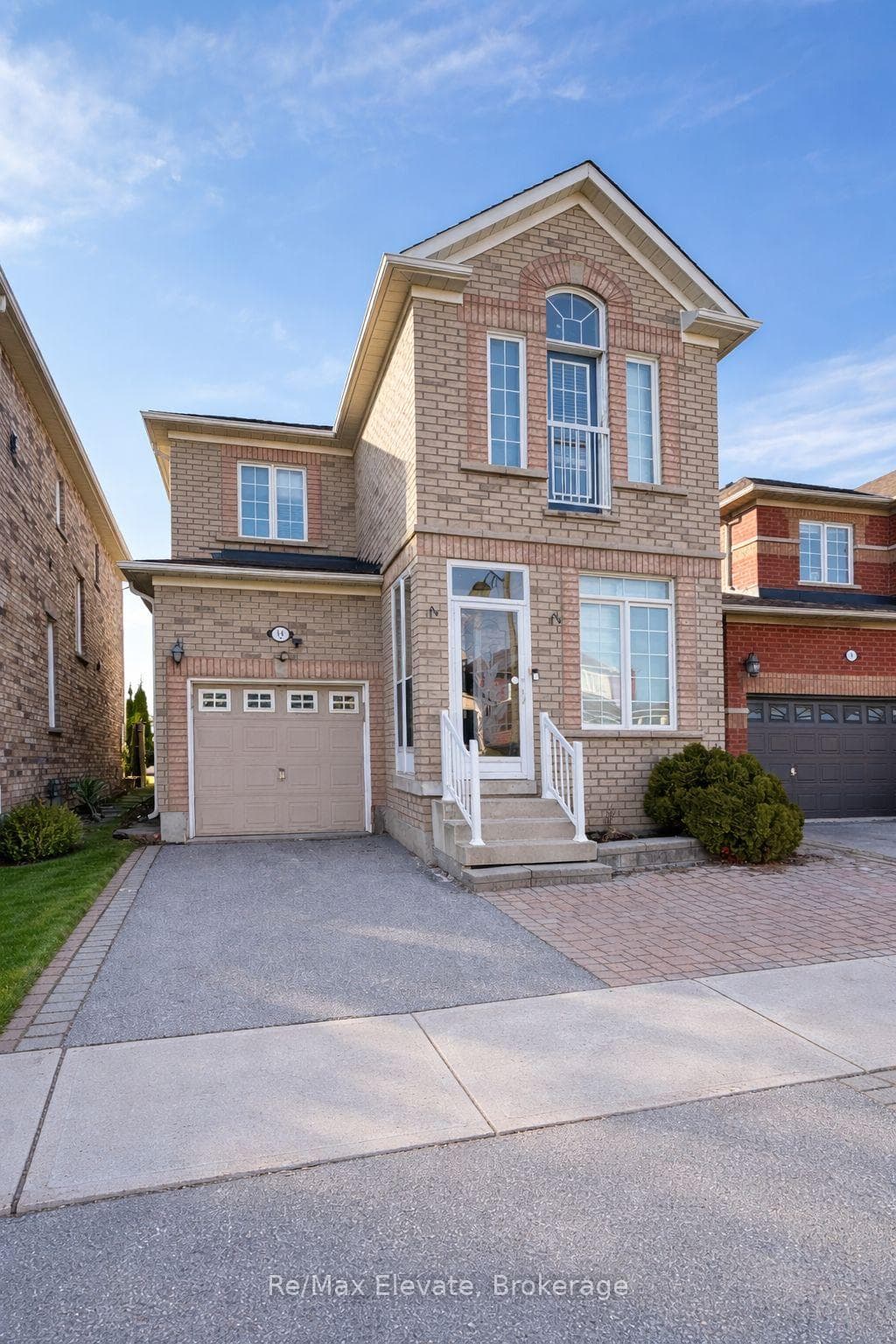 14 Goldenwood Crescent, Markham, ON L6E 1M3 - Photo 1