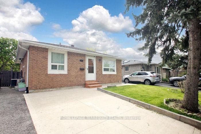 15 Baldoon Road, Scarborough (Morningside / West Hill), ON M1B 1V6 - Photo 1