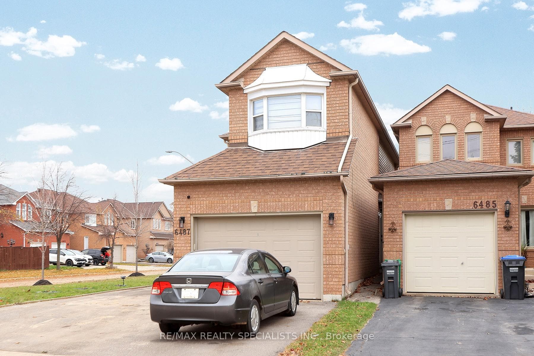 6487 SAPLING Trail, Mississauga, ON L5N 7A5 - Photo 1