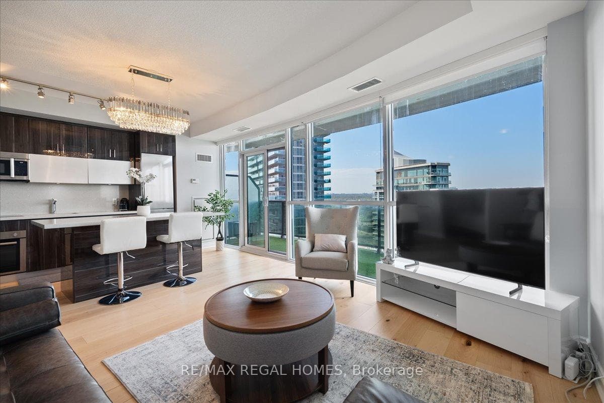 80 Marine Parade Drive Unit 2201, Toronto W06