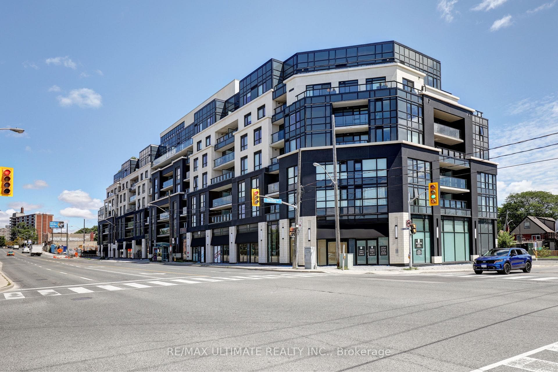 1401 O'Connor Drive Unit 513, Danforth / East York, ON M4B 2V5 - Photo 1