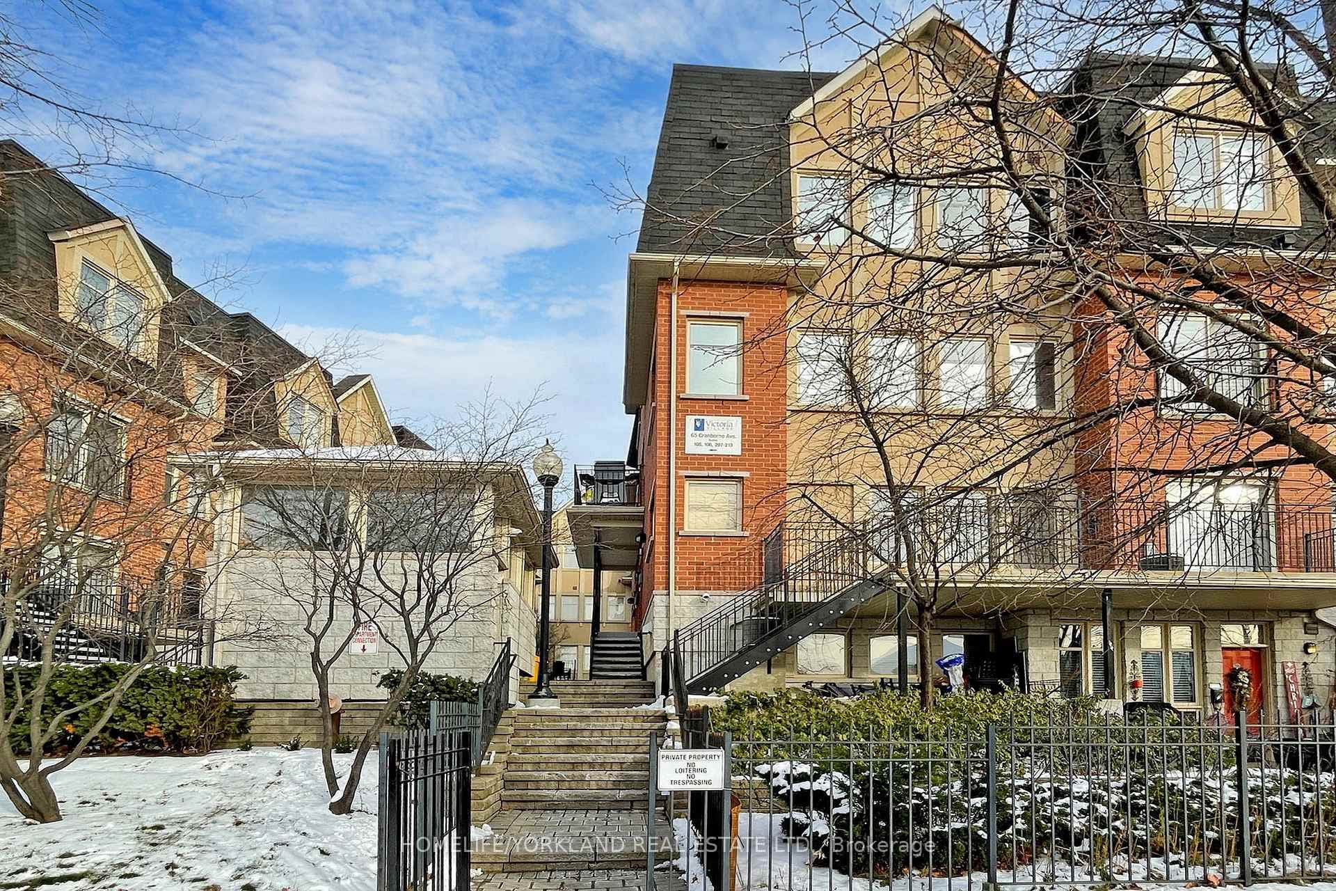 65 Cranborne Avenue Unit 207, Don Mills / Parkwoods / Victoria Village, ON M4A 2Y5 - Photo 1