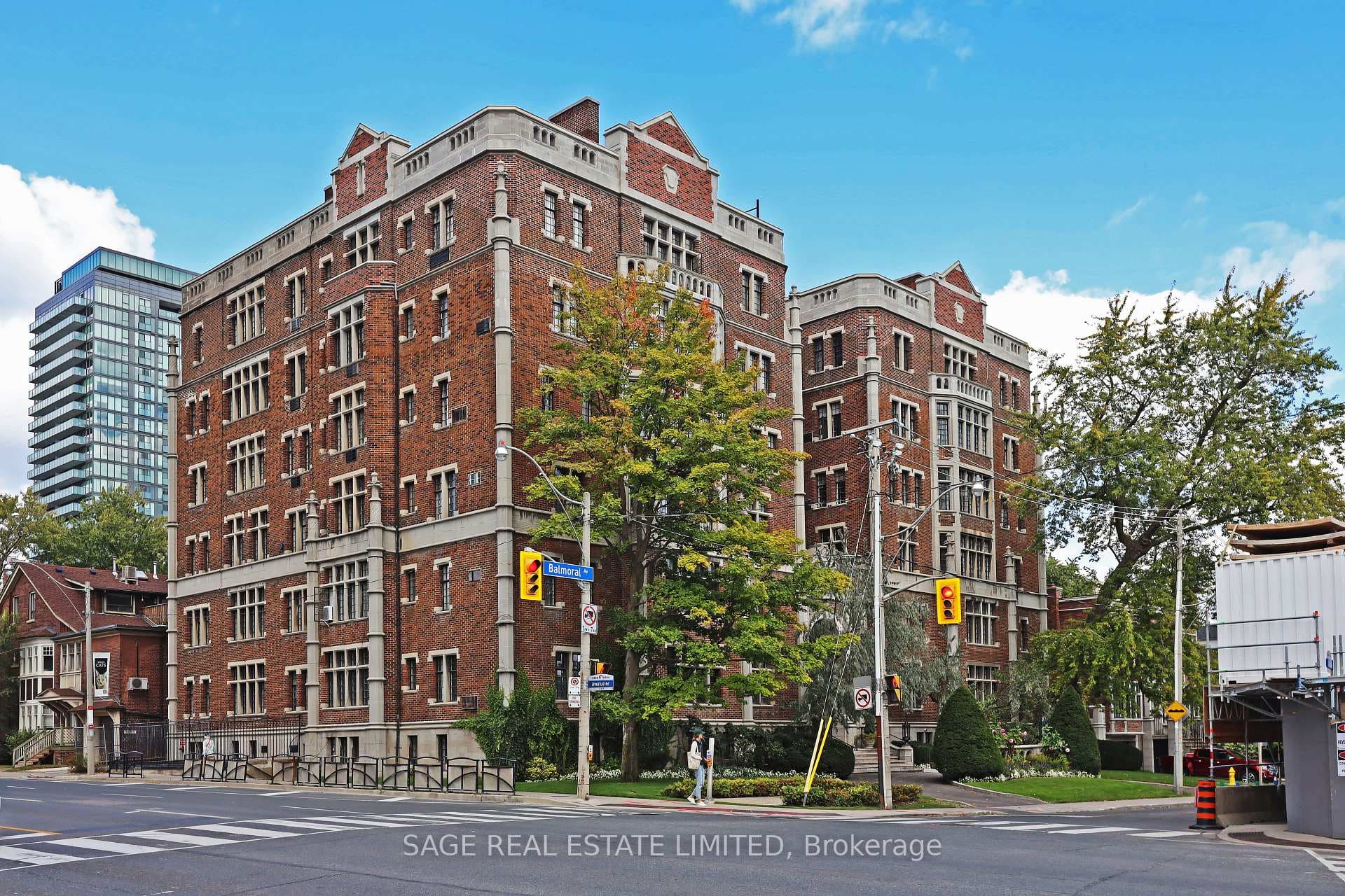 150 Balmoral